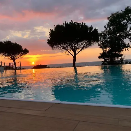 Villa Albachiara *